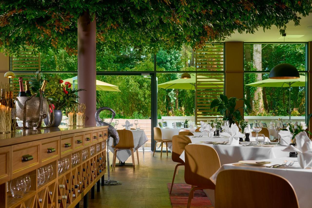 Castlemartyr Resort Hotel Eksteriør billede Restaurant "Le Pergolato"