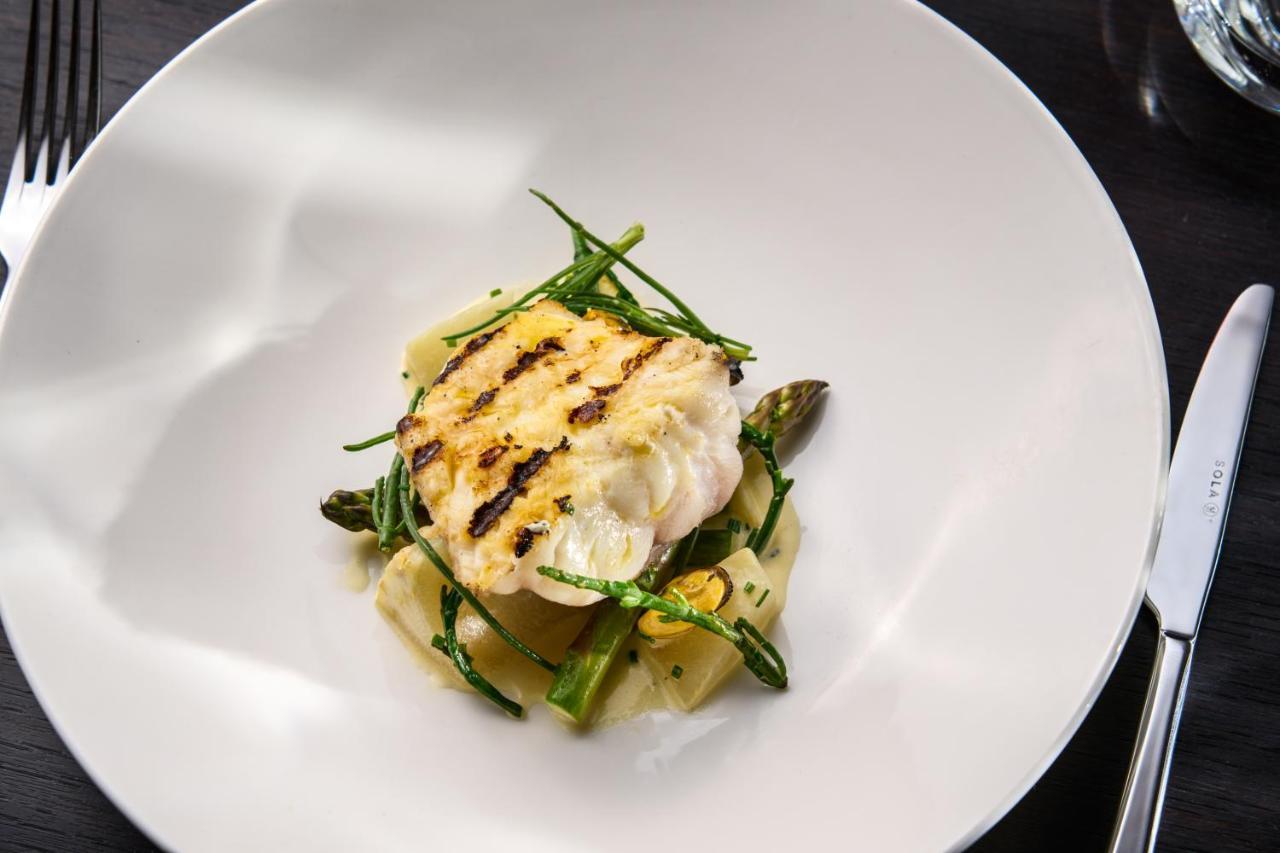 Castlemartyr Resort Hotel Eksteriør billede A plate of turbot